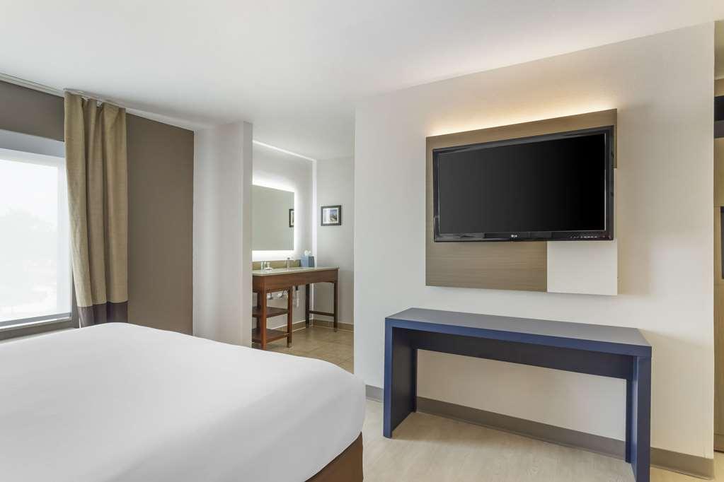 Comfort & Fm1960-champions Hotel Louetta